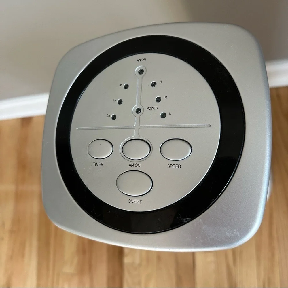 DAYTON HEPA Air Cleaner - Picture 3 of 11